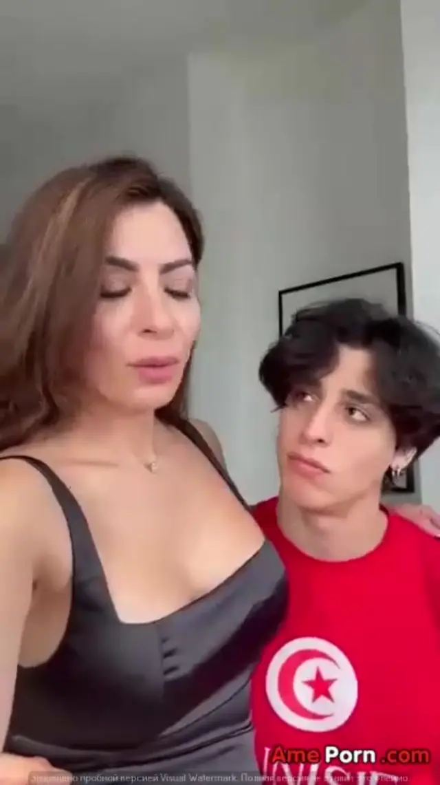 Curvy couple gets fucked